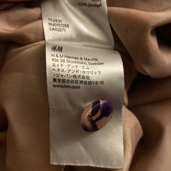 NWOT H&M Floral Skirt - Picture 5 of 5